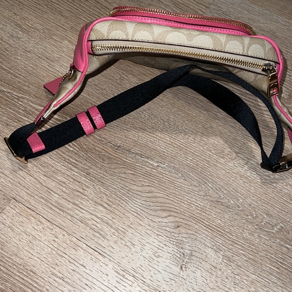 COURT BELT BAG IN SIGNATURE CANVAS - pink - Picture 2 of 4